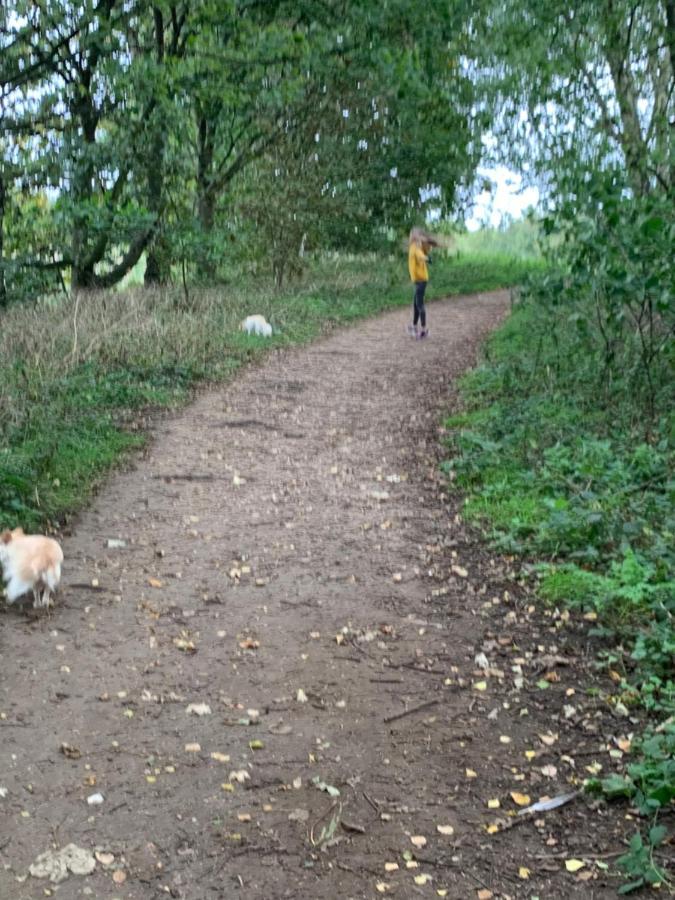 Holiday Home Breaks At Tattershall Lakes โคนิงส์บี ภายนอก รูปภาพ