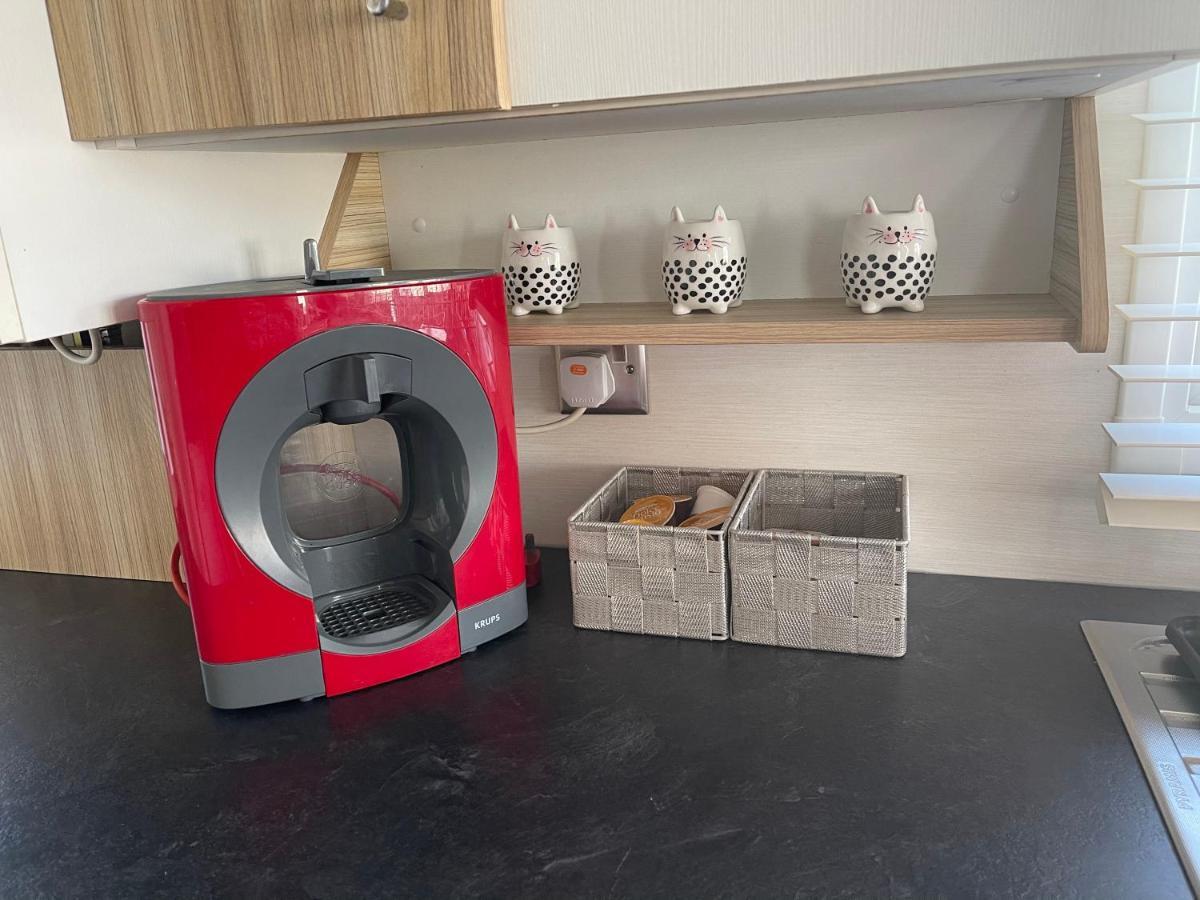 Holiday Home Breaks At Tattershall Lakes โคนิงส์บี ภายนอก รูปภาพ