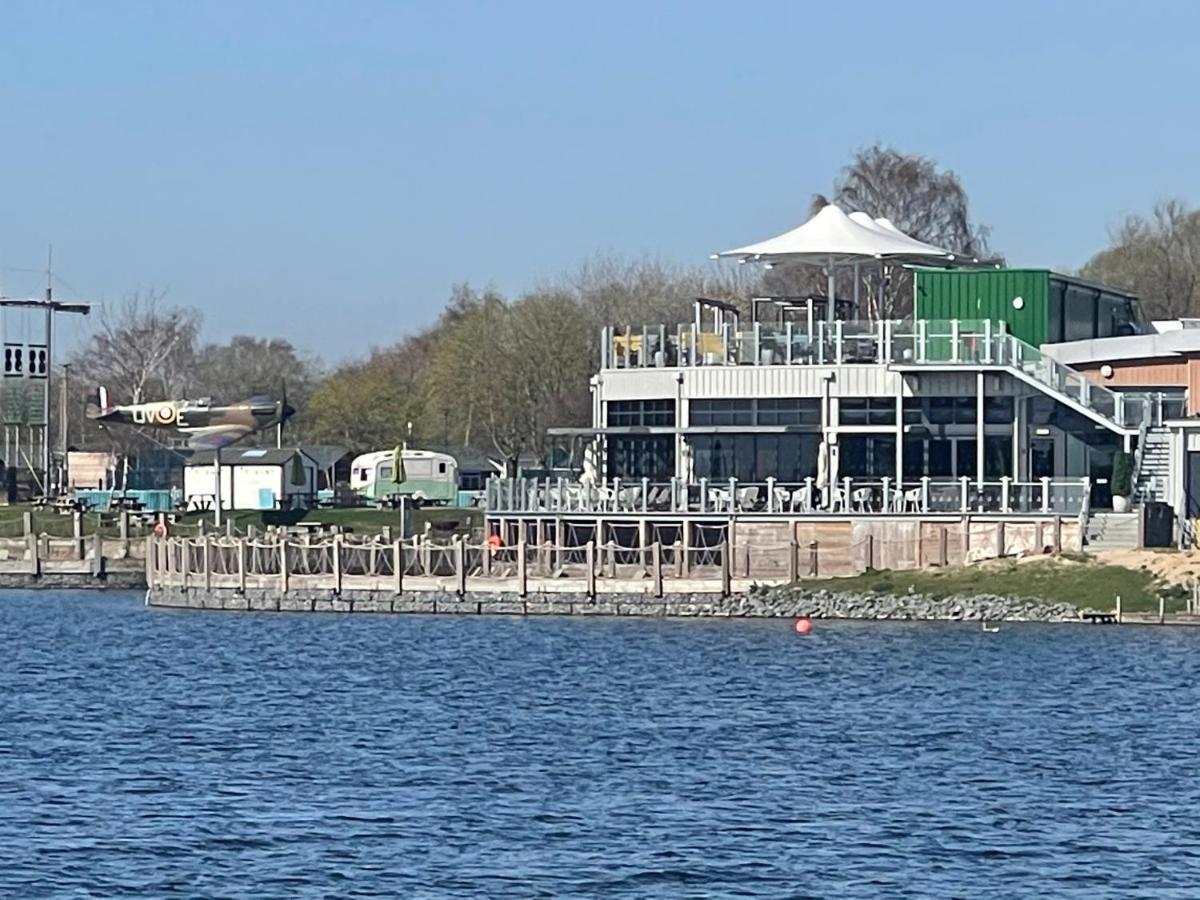 Holiday Home Breaks At Tattershall Lakes โคนิงส์บี ภายนอก รูปภาพ