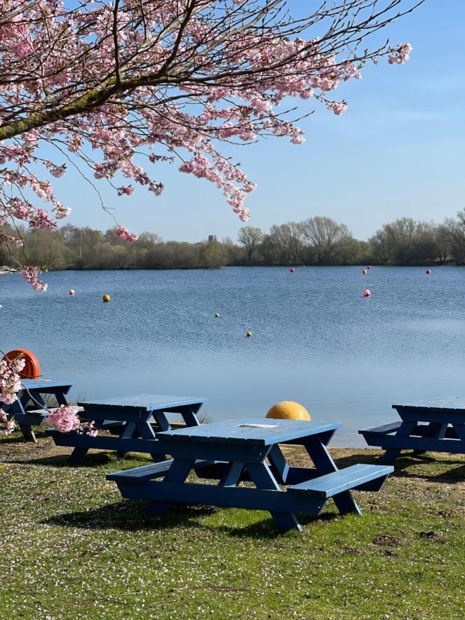 Holiday Home Breaks At Tattershall Lakes โคนิงส์บี ภายนอก รูปภาพ